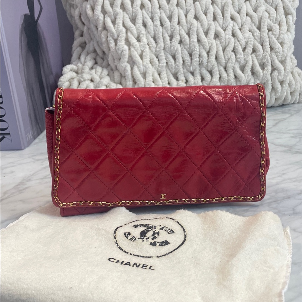 CHANEL Red Quilted Chain-Trim Clutch Wallet